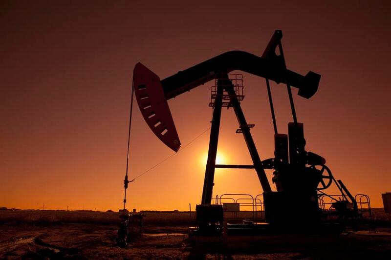 An image of an oil field. Exxon's announcement will likely increase scrutiny on net zero emissions targets.